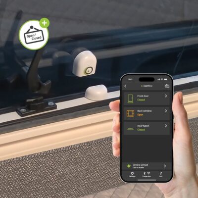 E-Switch von E-Trailer ist dein smarter Einbruchalarm für Wohnmobile & Wohnwagen! 🚐

Die kabellosen Sensoren registrieren sofort, wenn eine Tür, ein Fenster oder eine Dachluke geöffnet wird – und schicken dir eine Benachrichtigung aufs Smartphone. So weißt du jederzeit, ob dein Fahrzeug sicher ist.

Ob beim Schlafen oder unterwegs – E-Switch gibt dir das gute Gefühl, dass alles unter Kontrolle ist! 🏕️✨

#e-trailer #etrailer #campinggear #smartcamper #smartsystem #movera #moveonwithmovera #moverabringtdichweiter